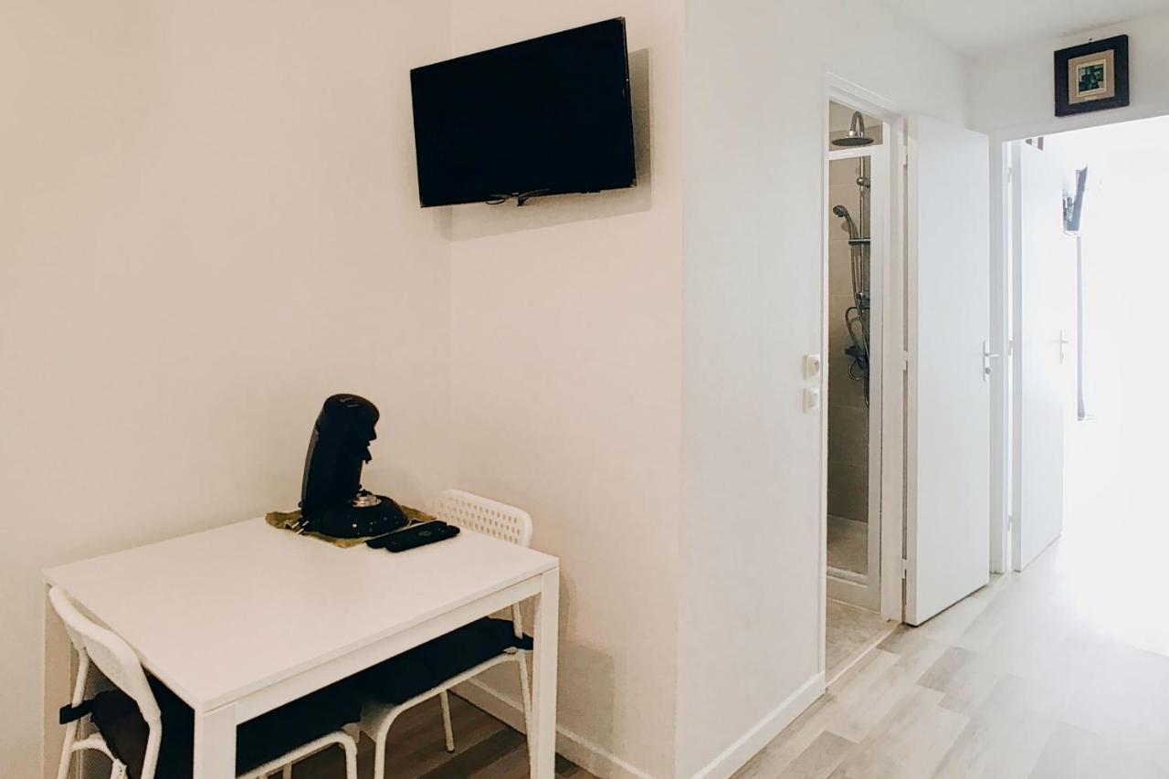 דירות פריז Charming And Cozy Near Montparnasse מראה חיצוני תמונה
